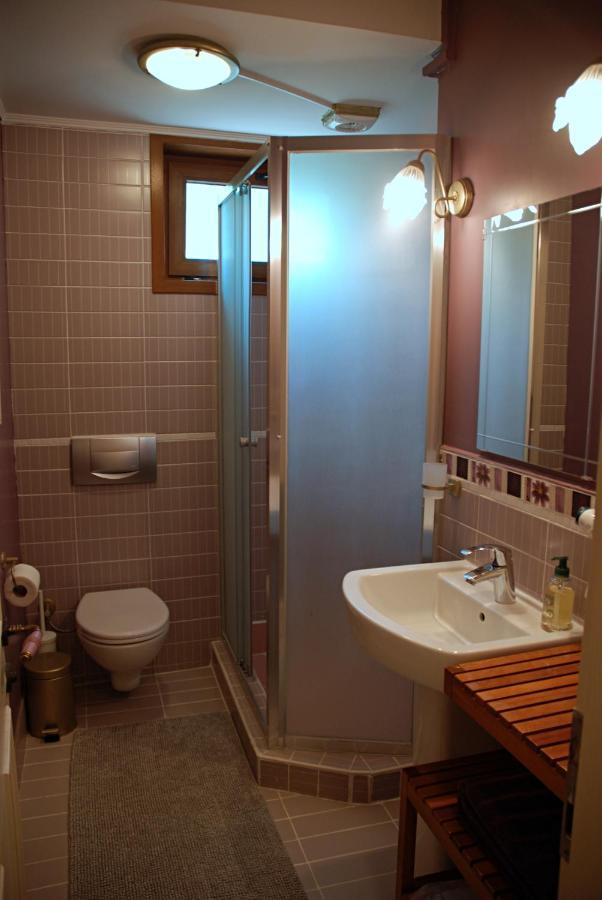 L'Isola Guesthouse (Adults Only) Хейбелиада Экстерьер фото