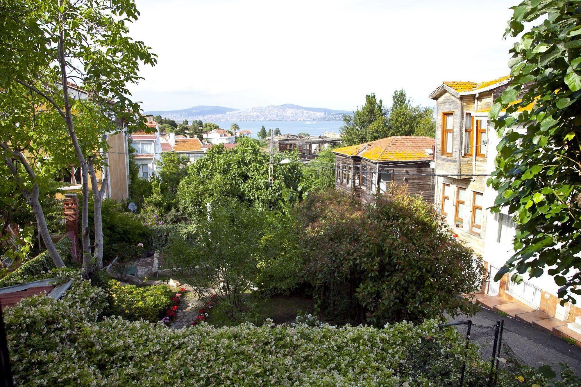 L'Isola Guesthouse (Adults Only) Хейбелиада Экстерьер фото